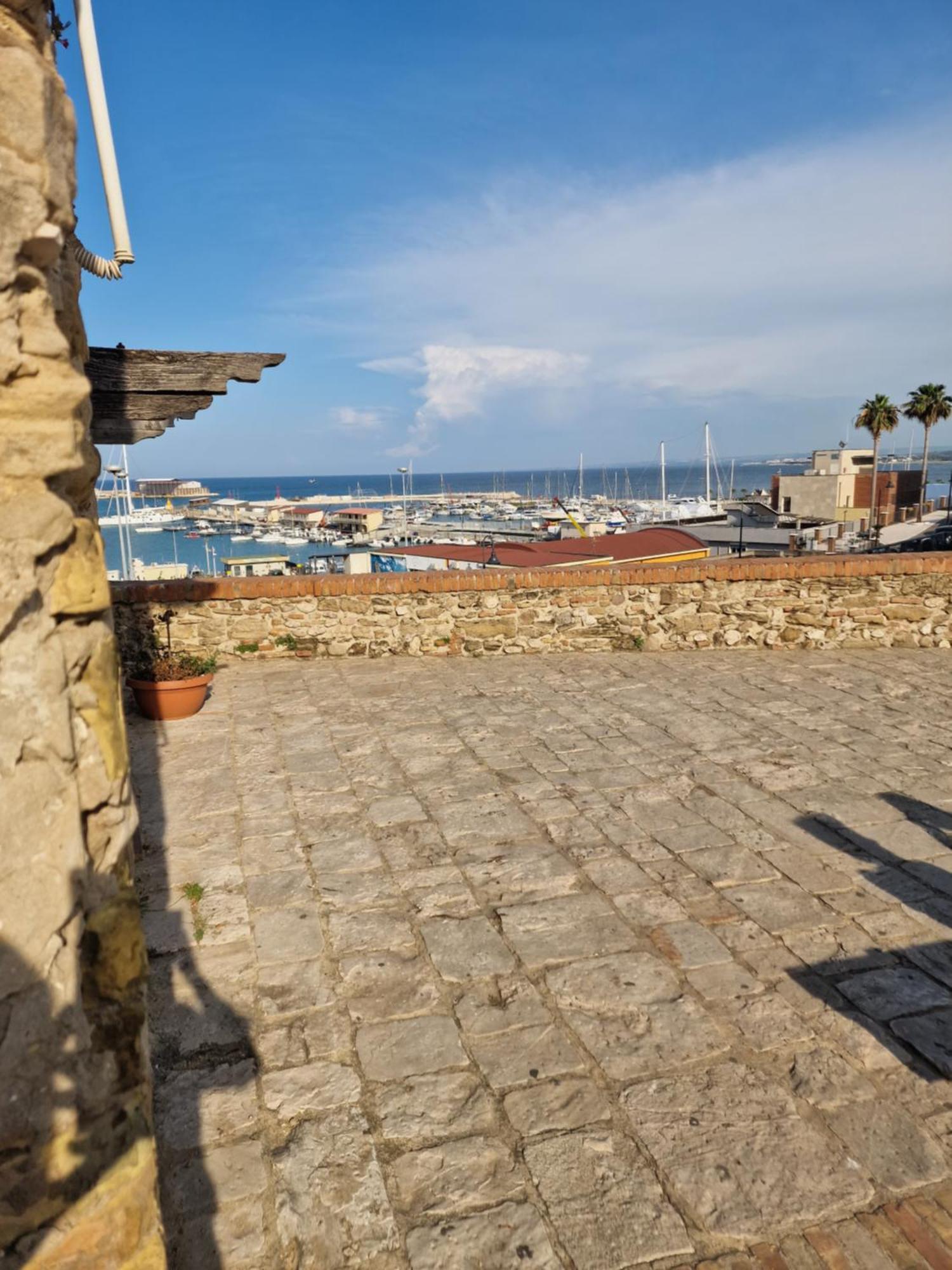 K&K Room Duomo1 Termoli Ngoại thất bức ảnh